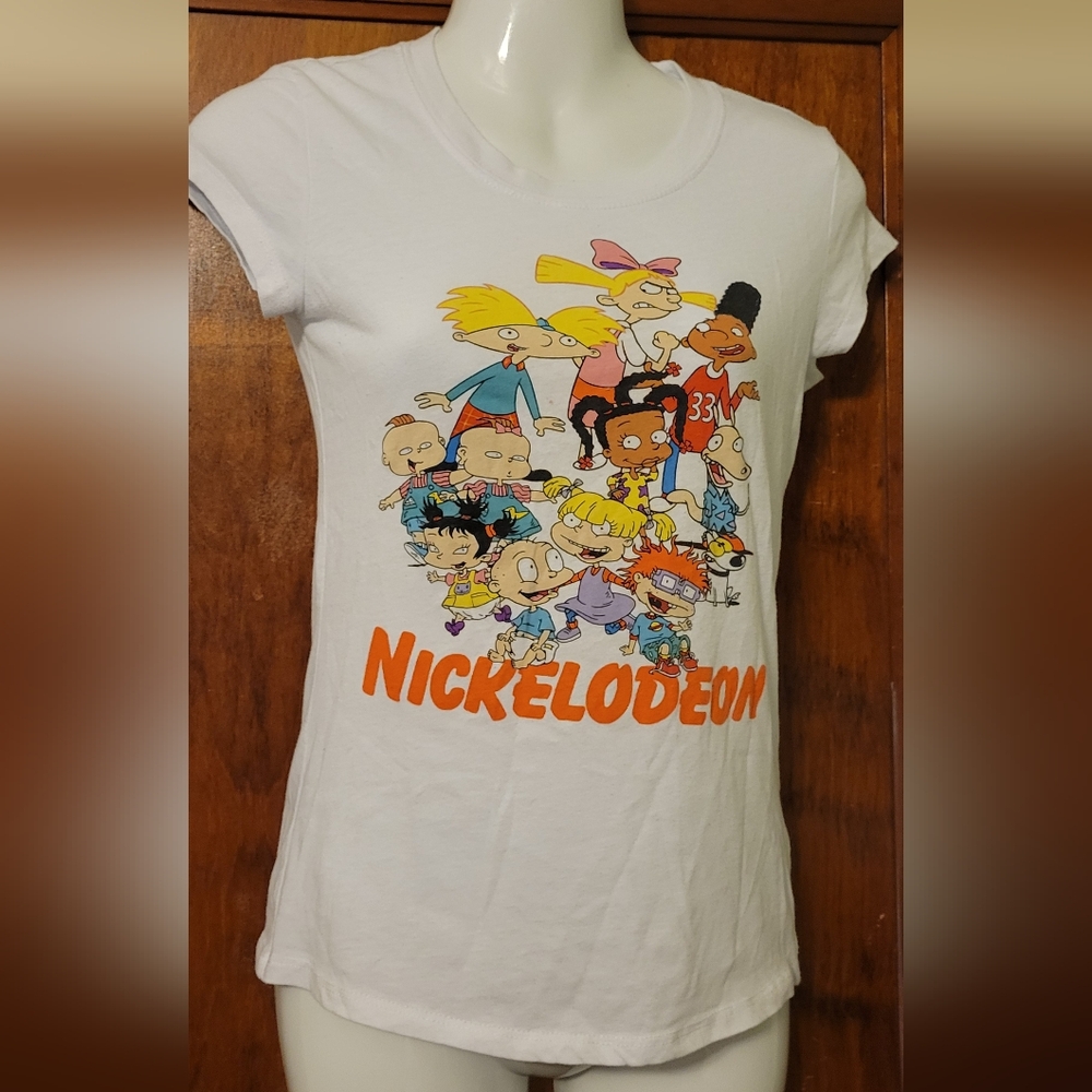 #16 Nickelodeon White and Orange Short Sleeve Tees